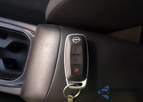 2025 Nissan Kicks S Fwd z USA, uszkodzony, nr VIN 3N8AP6BA2SL315112